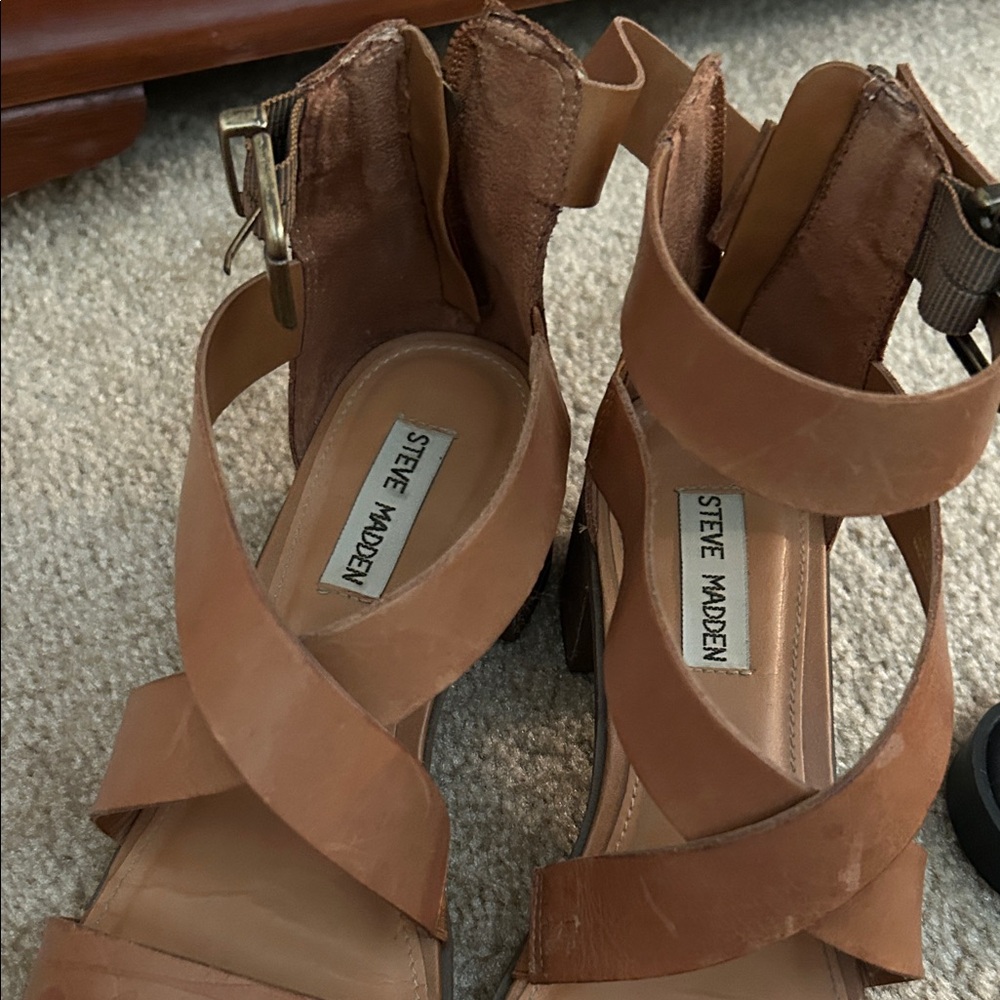Steve Madden Tan Block Heel Sandals